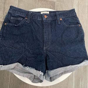 Universal Thread High Waist Denim Shorts - Dark Blue size 8